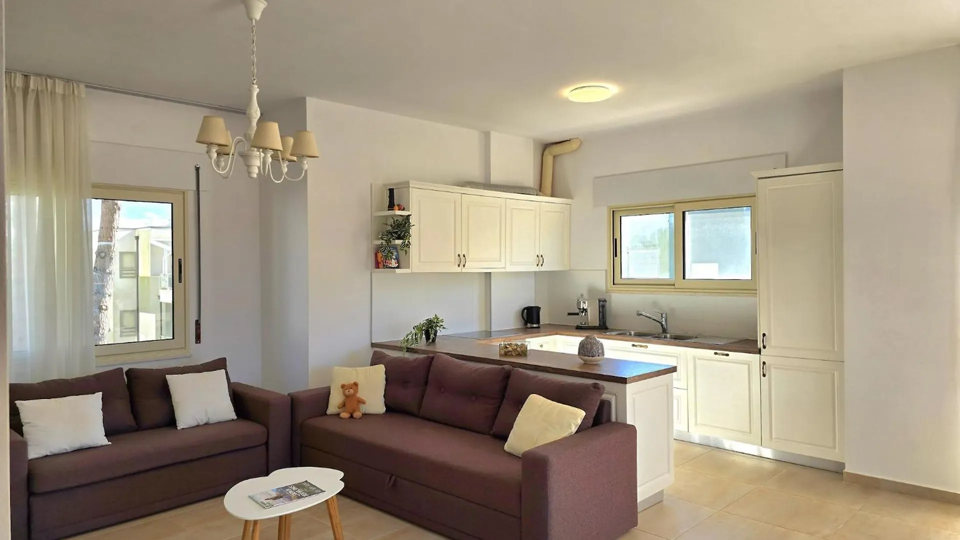 Sunlit Stay With Terrace Near The Beach Plazhi San Pietro Apartment