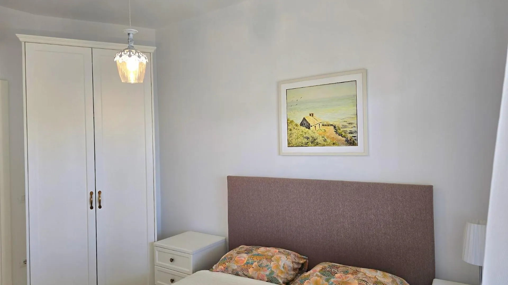 Sunlit Stay With Terrace Near The Beach Plazhi San Pietro 0*,  Albania