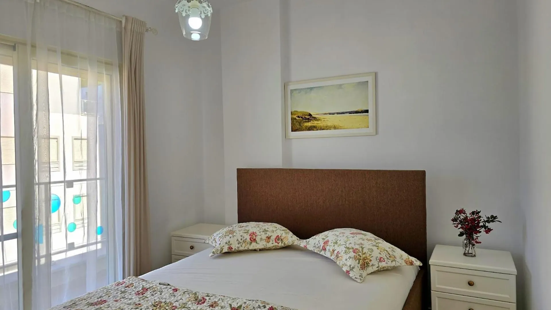 Apartment Sunlit Stay With Terrace Near The Beach Plazhi San Pietro Albania
